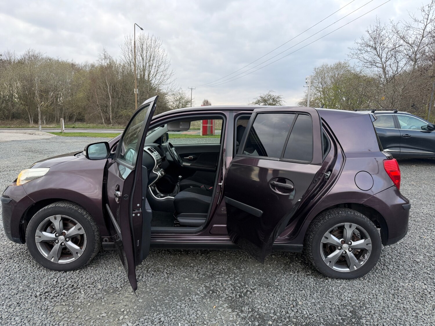 Used Toyota Urban Cruiser 2009 for sale - 78169150: Photo 5