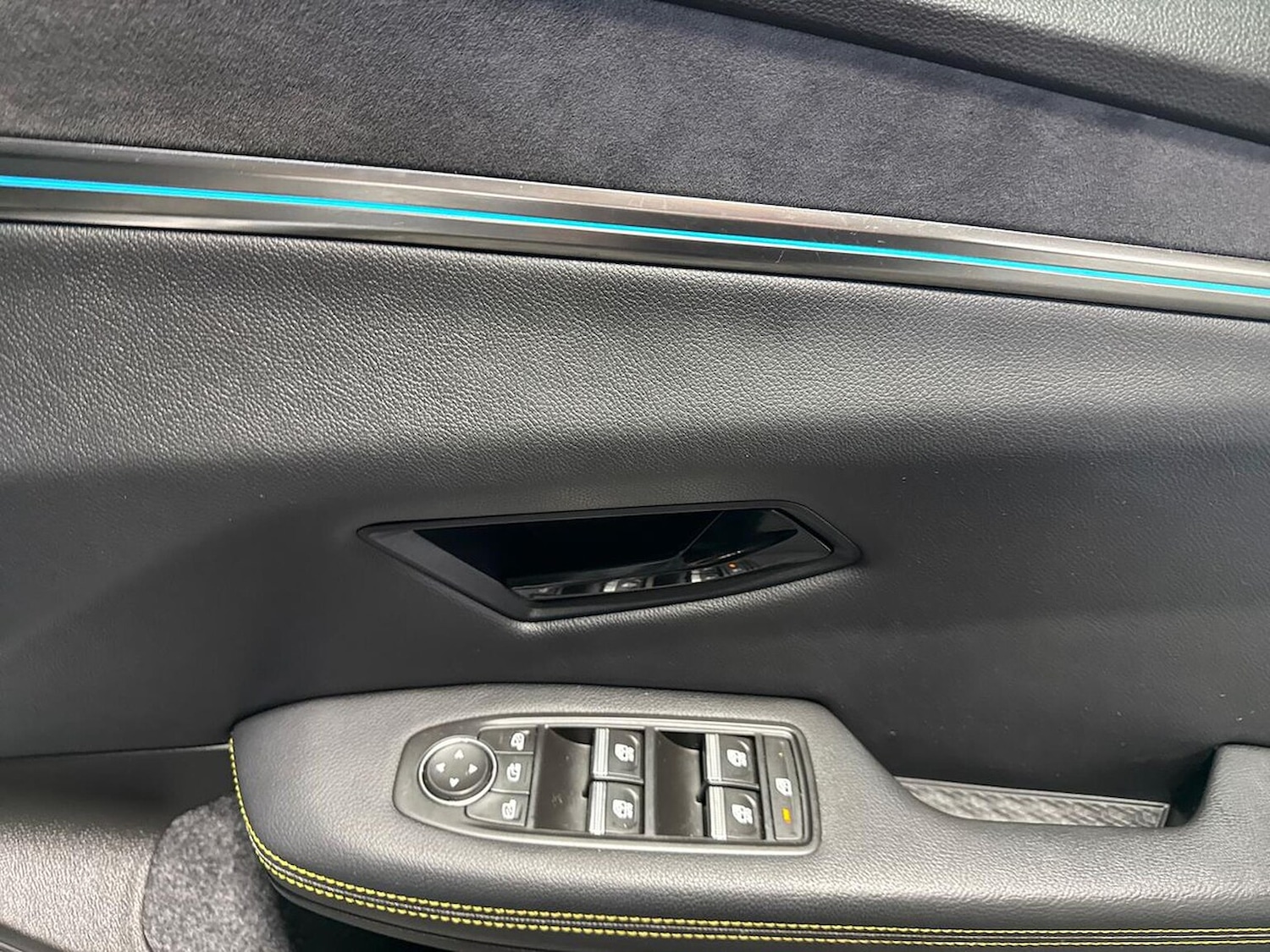 Used Renault Megane E Tech 2022 for sale - 76837166: Photo 21