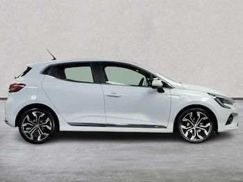 Used Renault Clio 2022 for sale - 78940153: Photo