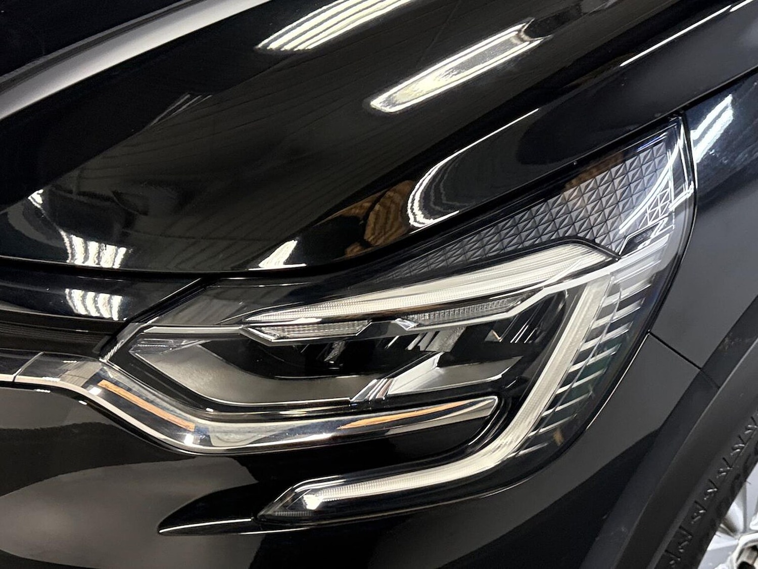 Used Renault Captur 2021 for sale - 76449629: Photo 29