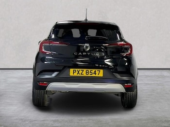 Used Renault Captur 2021 for sale - 76449629: Photo