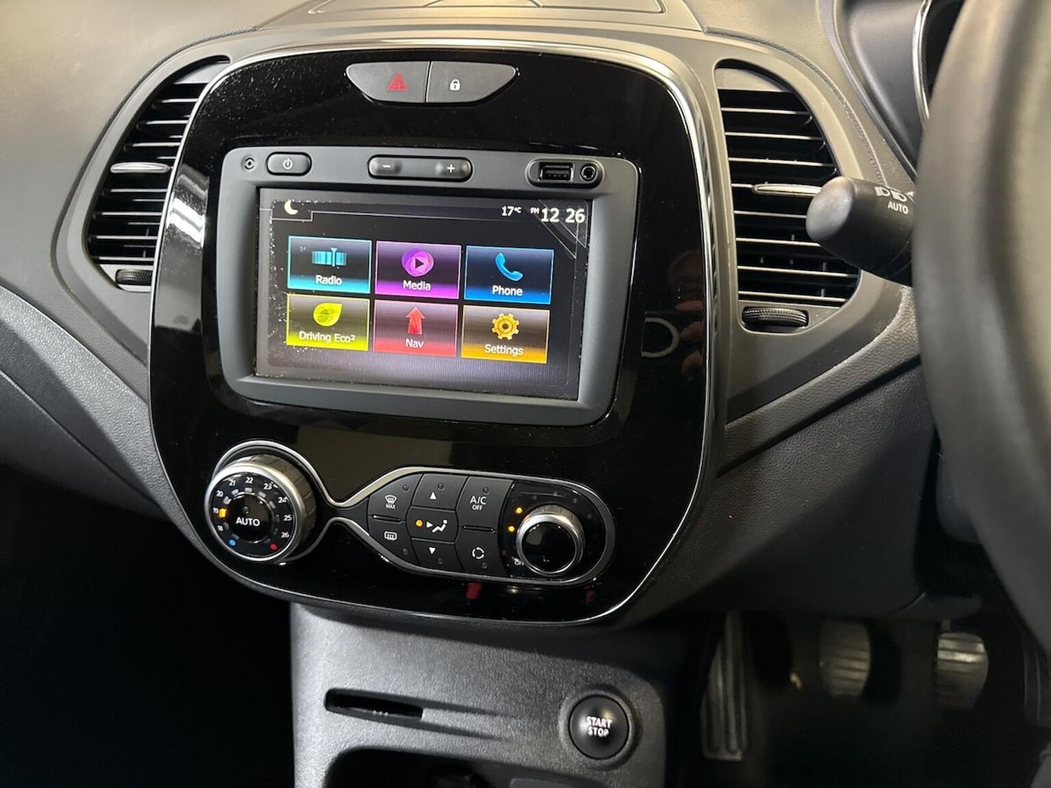 Used Renault Captur 2020 for sale - 76504968: Photo 11