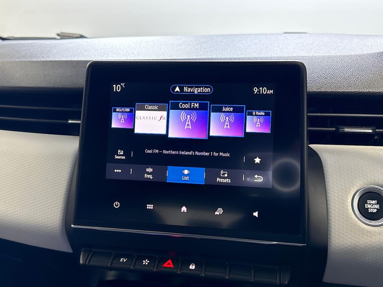 Used Renault Clio 2022 for sale - 76821718: Photo 11