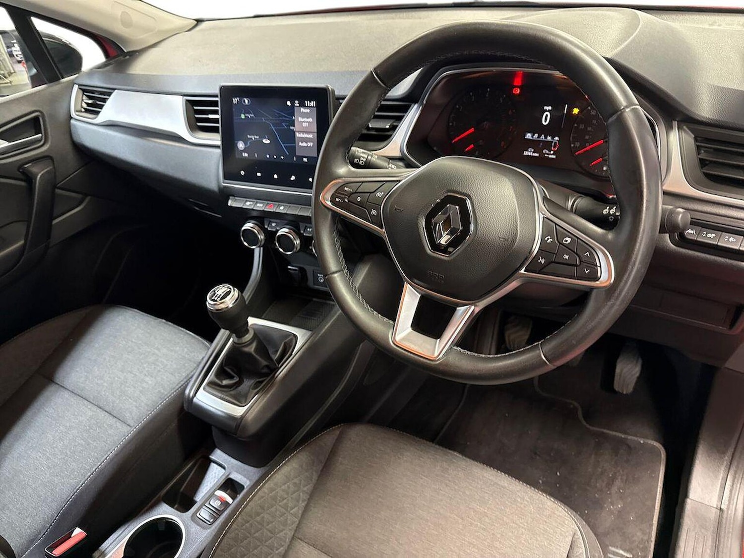 Used Renault Captur 2022 for sale - 76115494: Photo 8