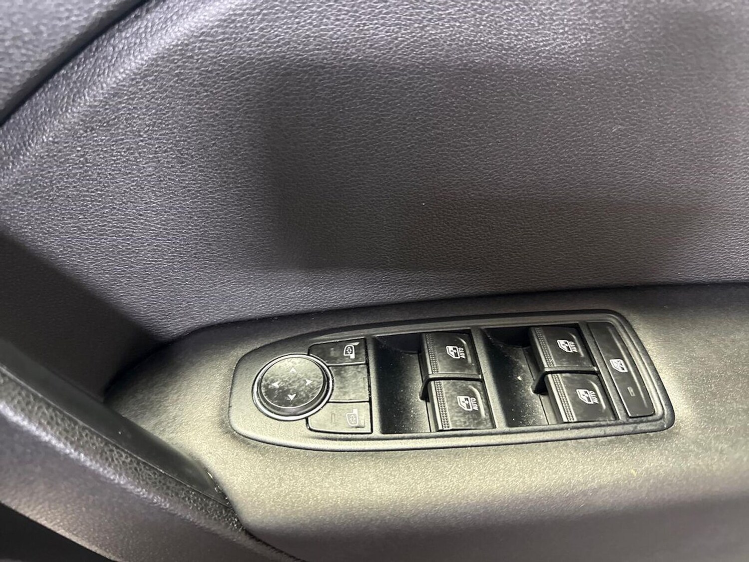 Used Renault Captur 2022 for sale - 77489763: Photo 21