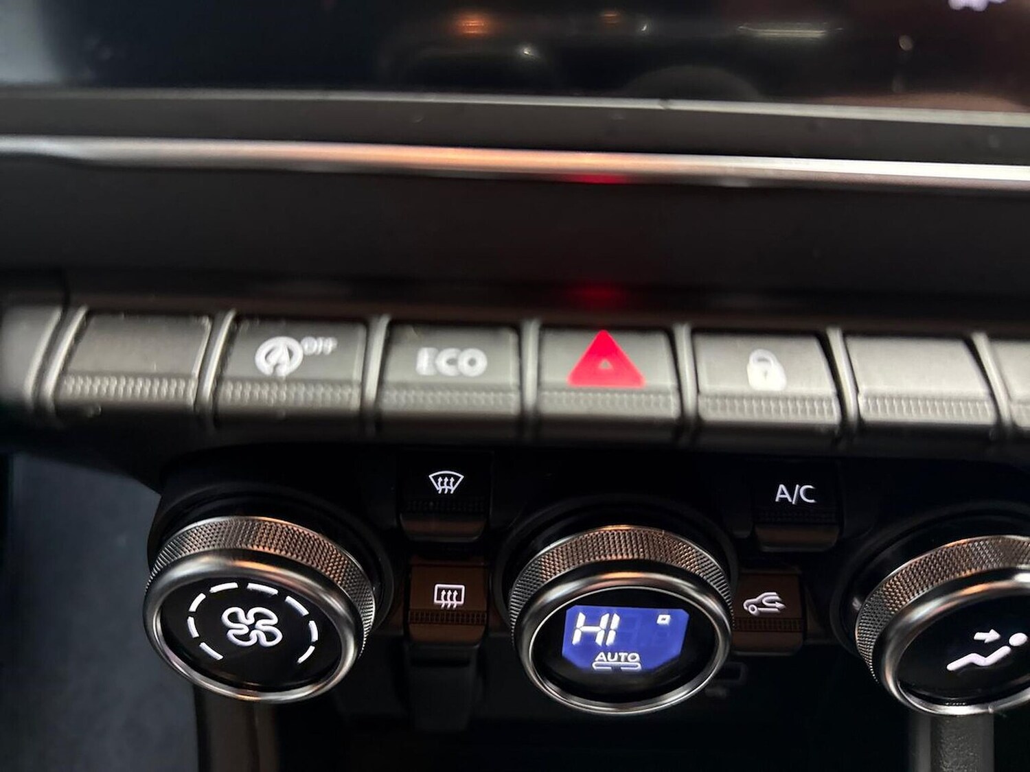 Used Renault Captur 2022 for sale - 77489763: Photo 22