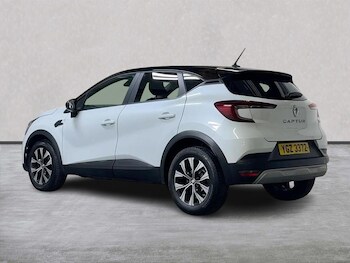 Used Renault Captur 2022 for sale - 77489763: Photo