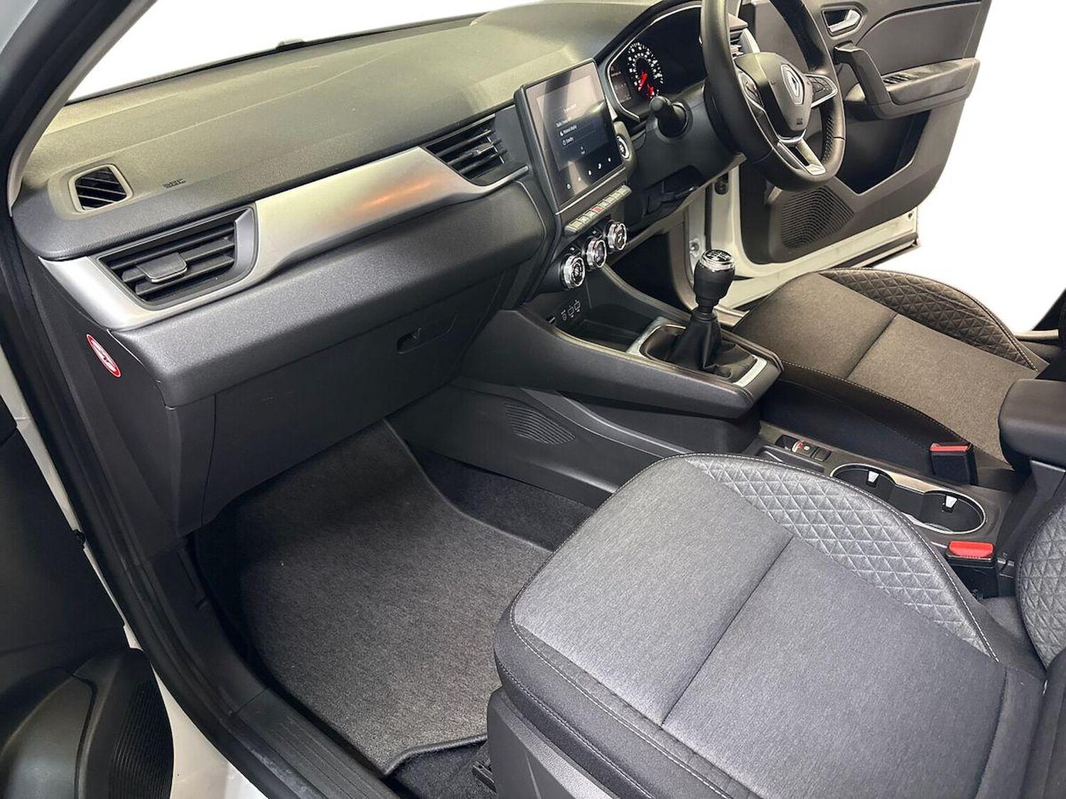 Used Renault Captur 2022 for sale - 77489763: Photo 7