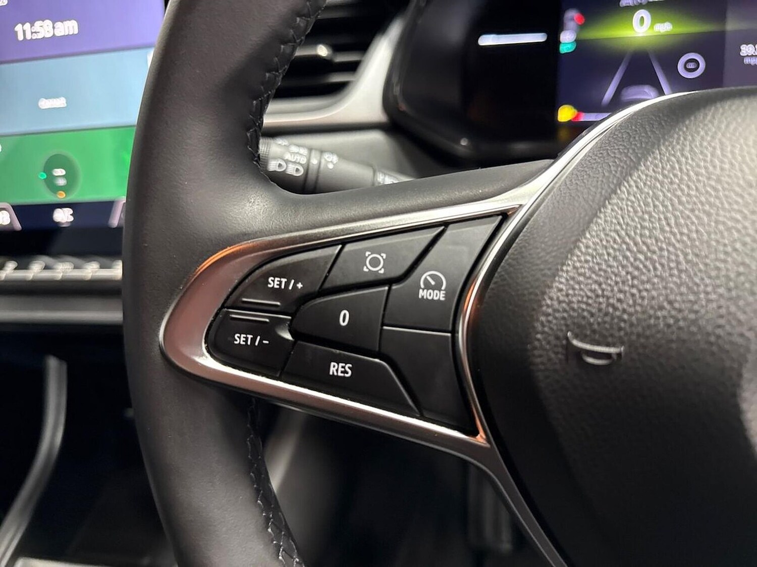 Used Renault Captur 2025 for sale - 76605558: Photo 24