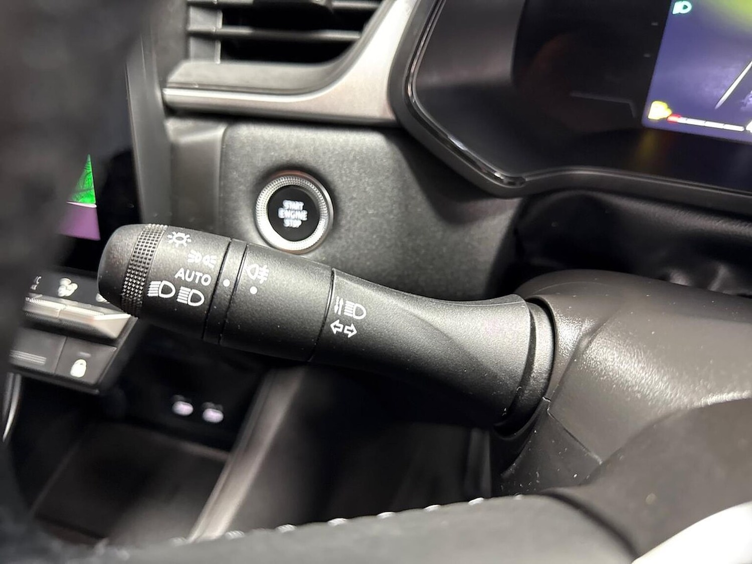 Used Renault Captur 2025 for sale - 76605558: Photo 26