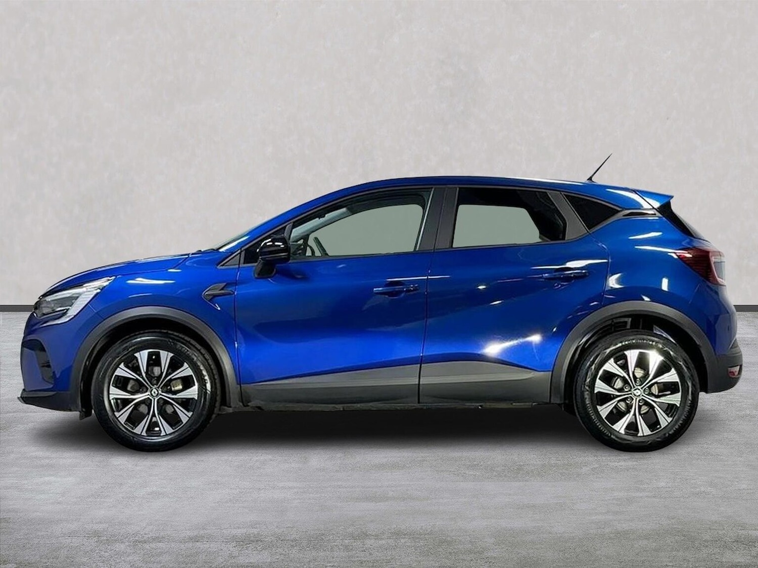 Used Renault Captur 2024 for sale - 76490664: Photo 19