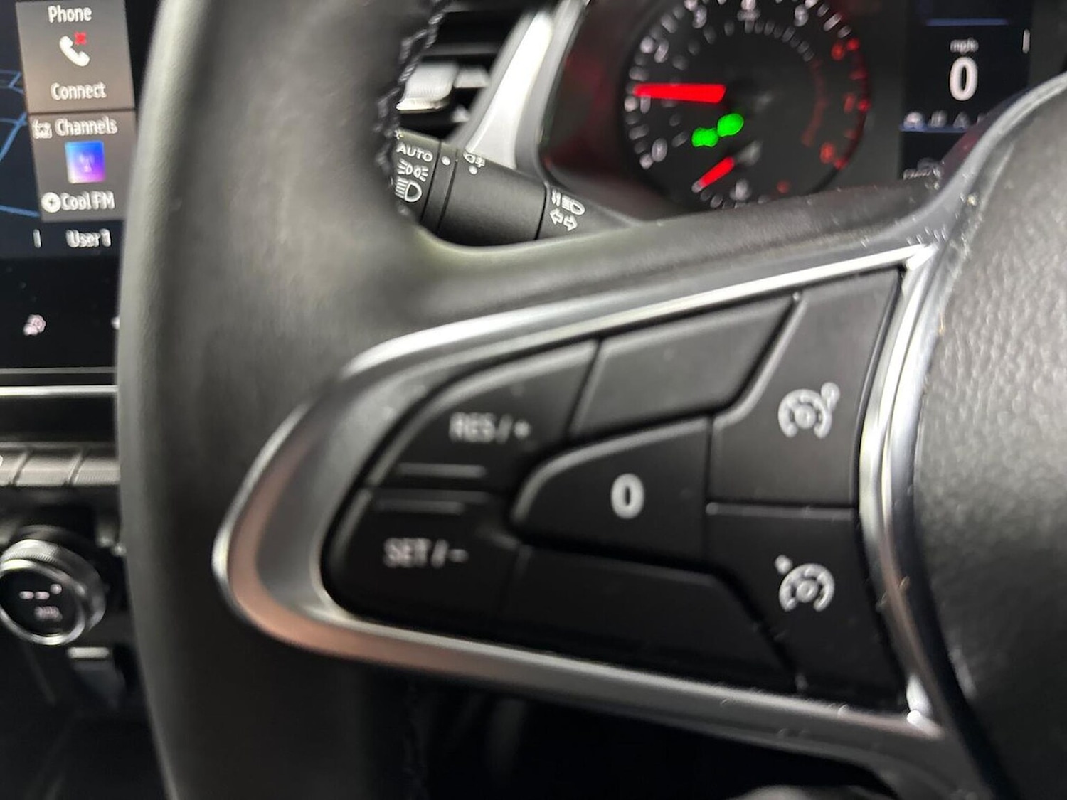 Used Renault Captur 2024 for sale - 76490664: Photo 24