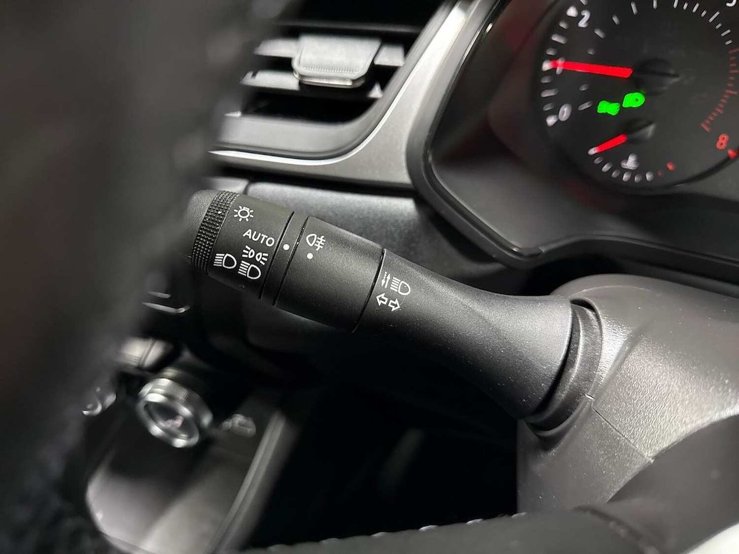 Used Renault Captur 2024 for sale - 76490664: Photo 26