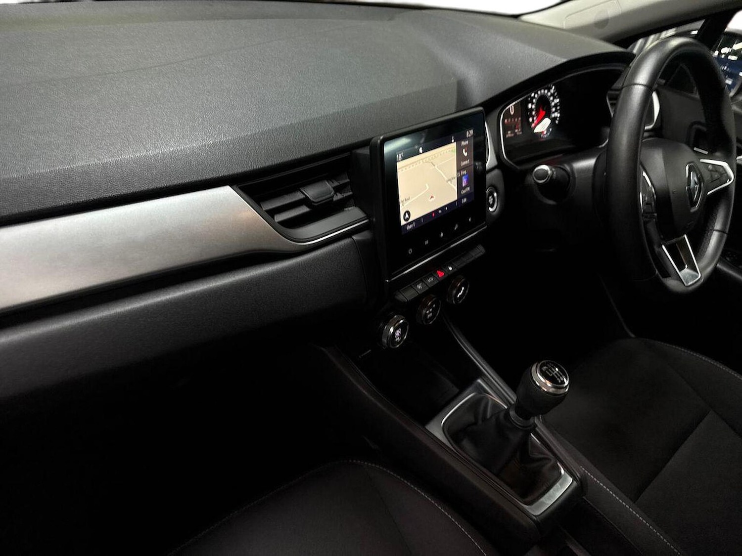 Used Renault Captur 2024 for sale - 76490664: Photo 7