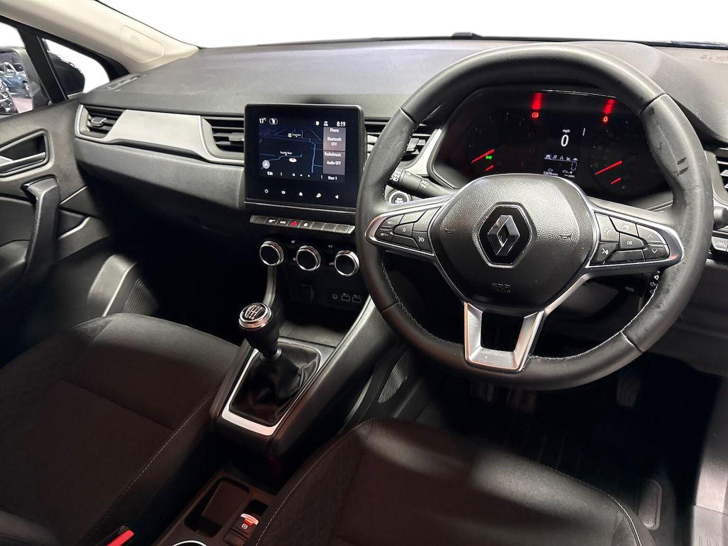 Used Renault Captur 2024 for sale - 76490664: Photo 8