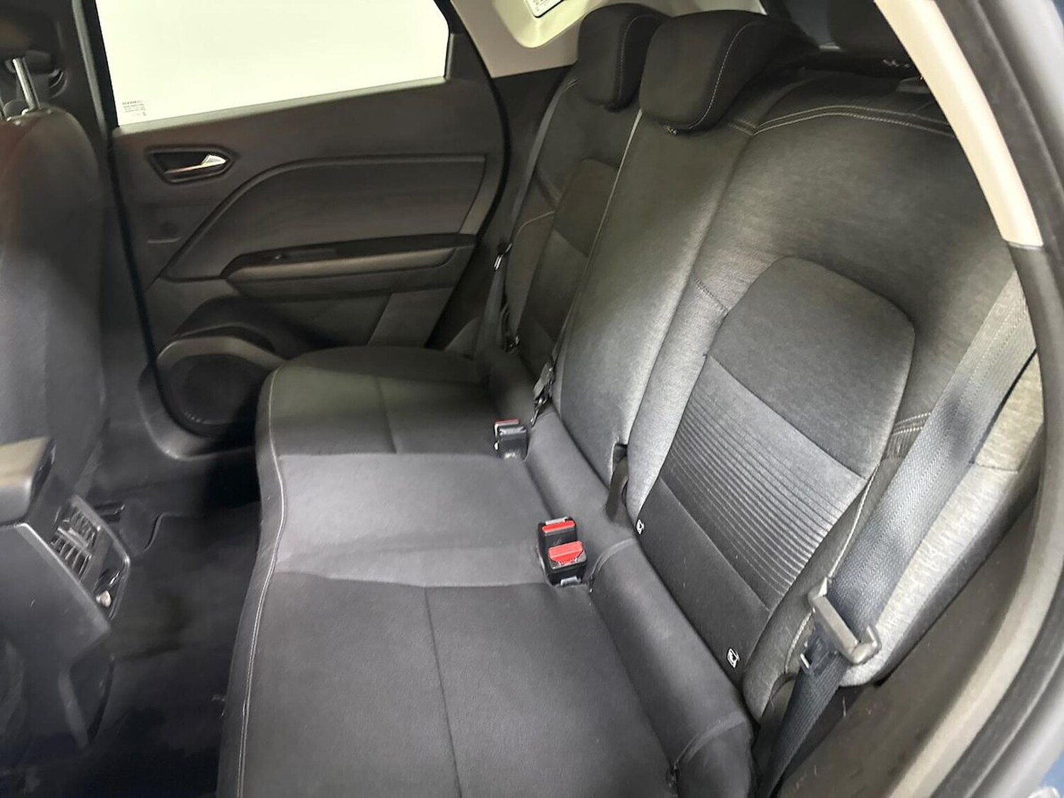 Used Renault Captur 2021 for sale - 78176519: Photo 16