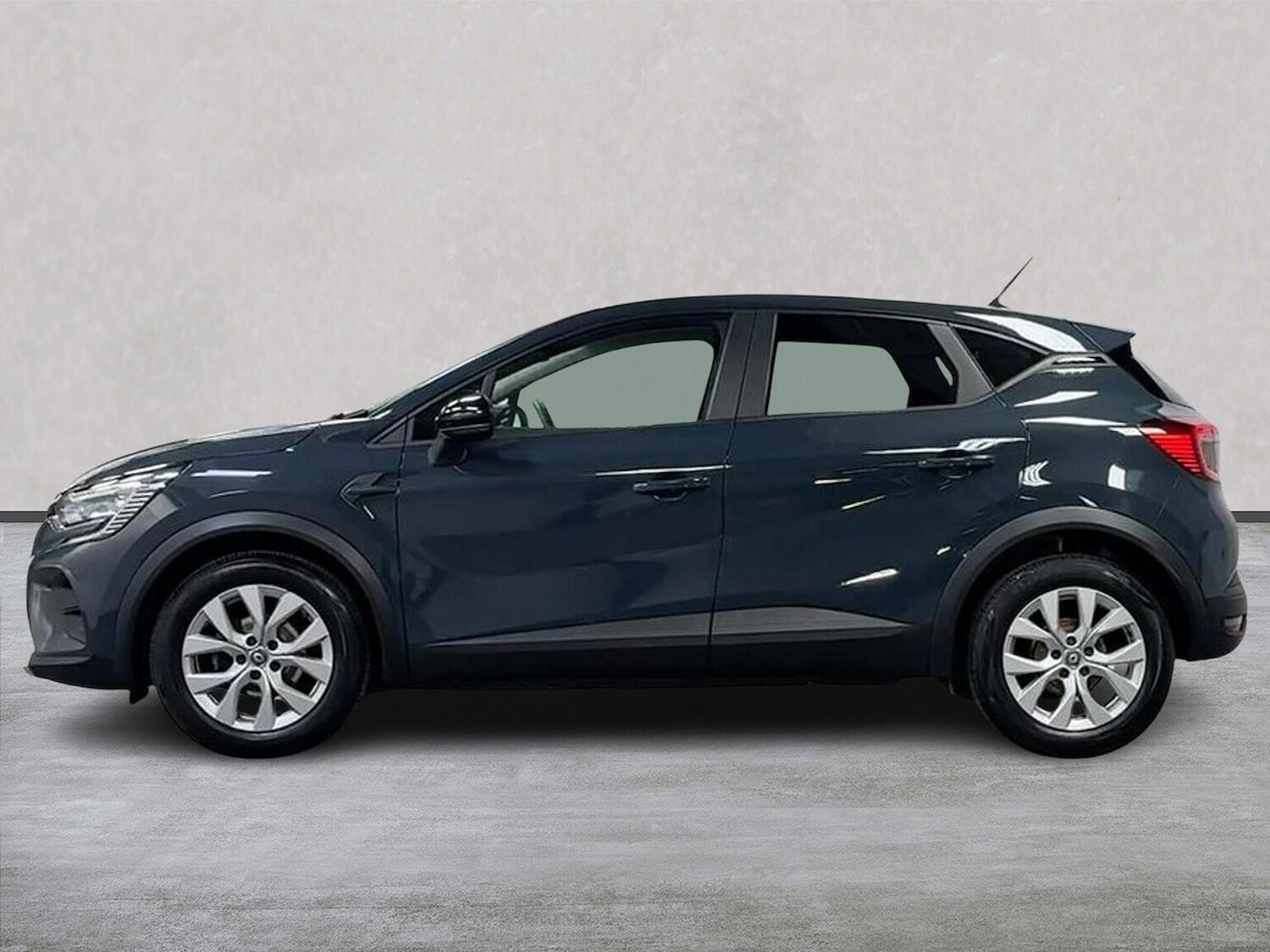 Used Renault Captur 2021 for sale - 78176519: Photo 19