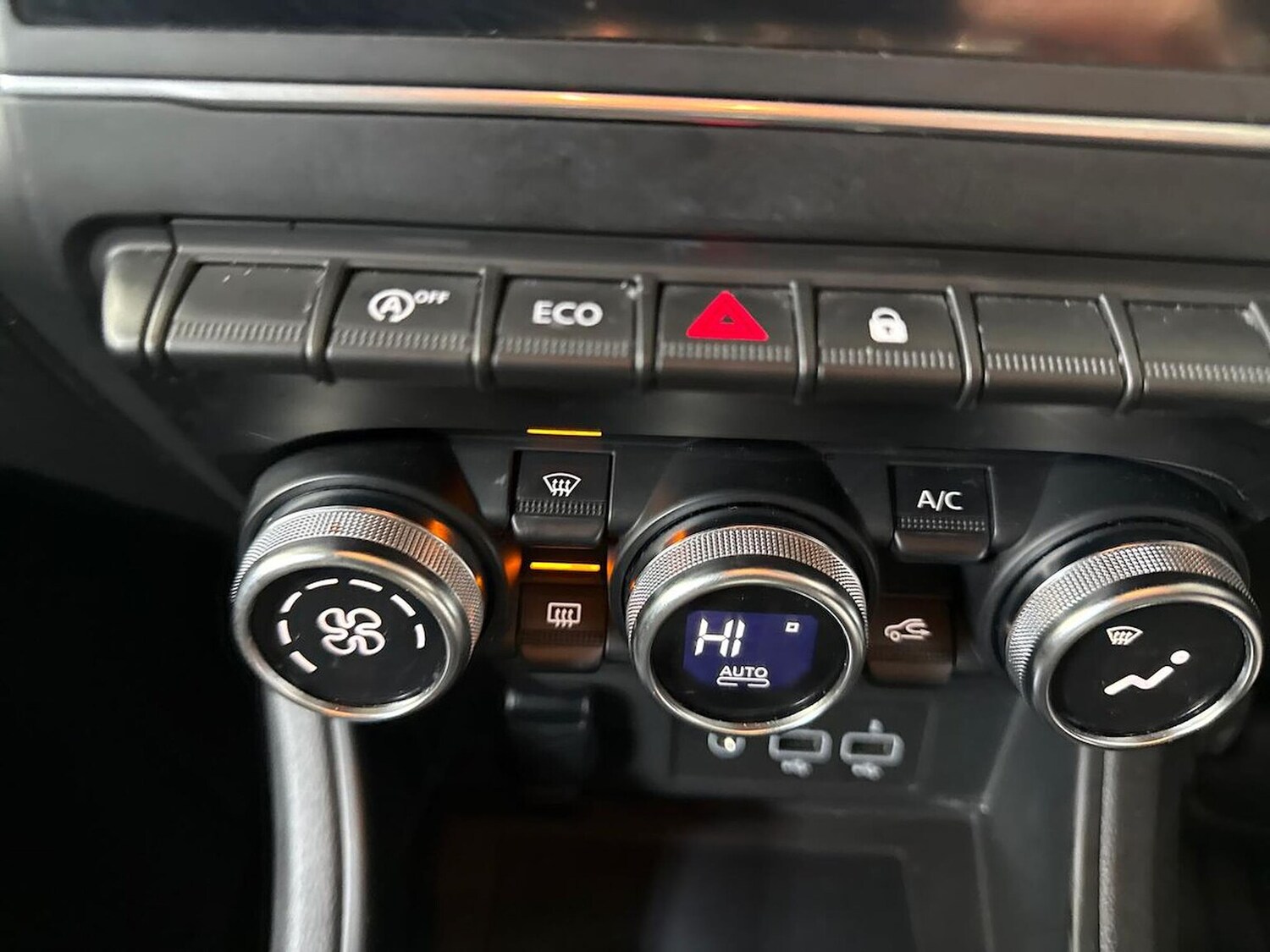 Used Renault Captur 2021 for sale - 78176519: Photo 22