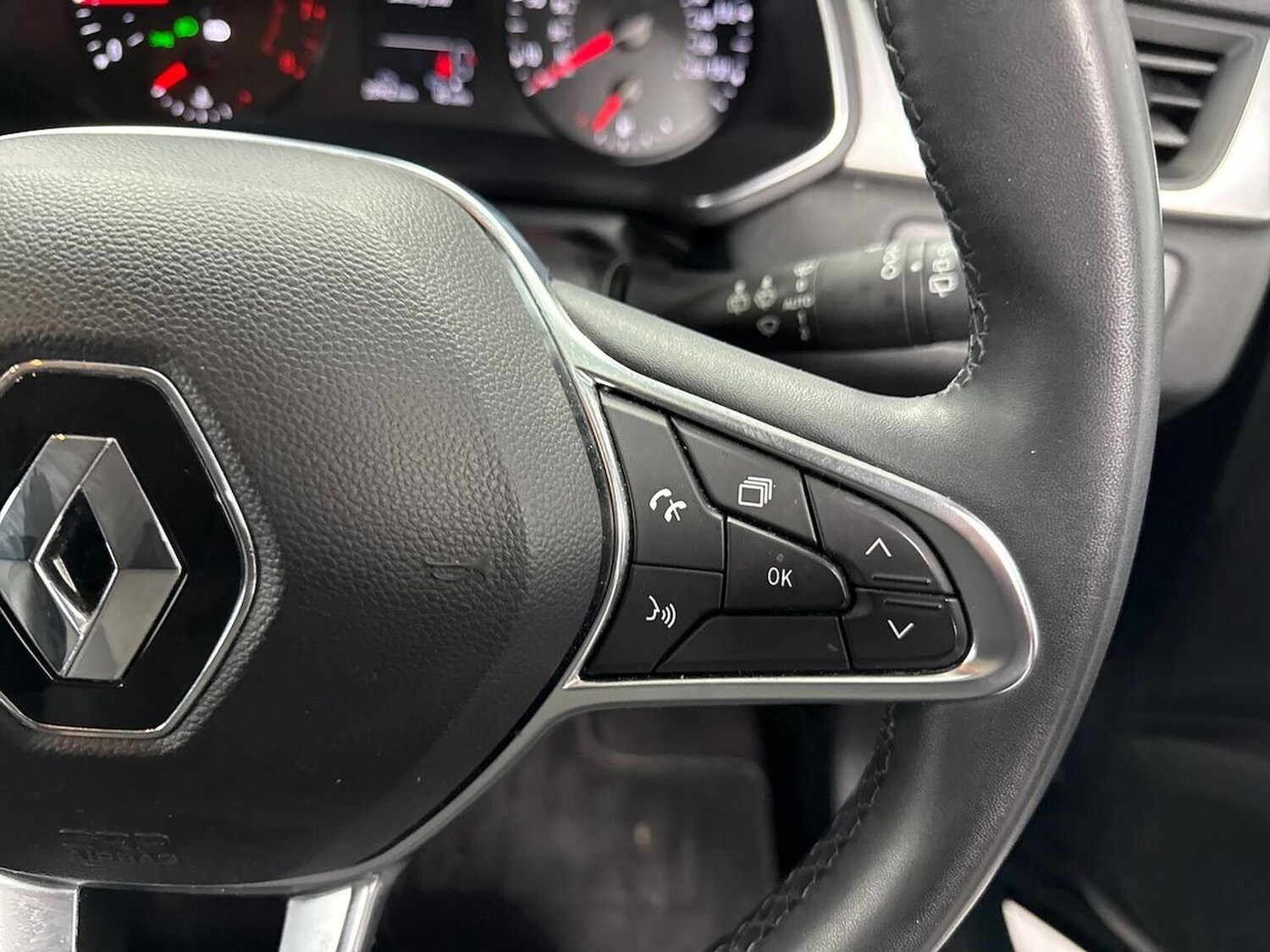 Used Renault Captur 2021 for sale - 78176519: Photo 24