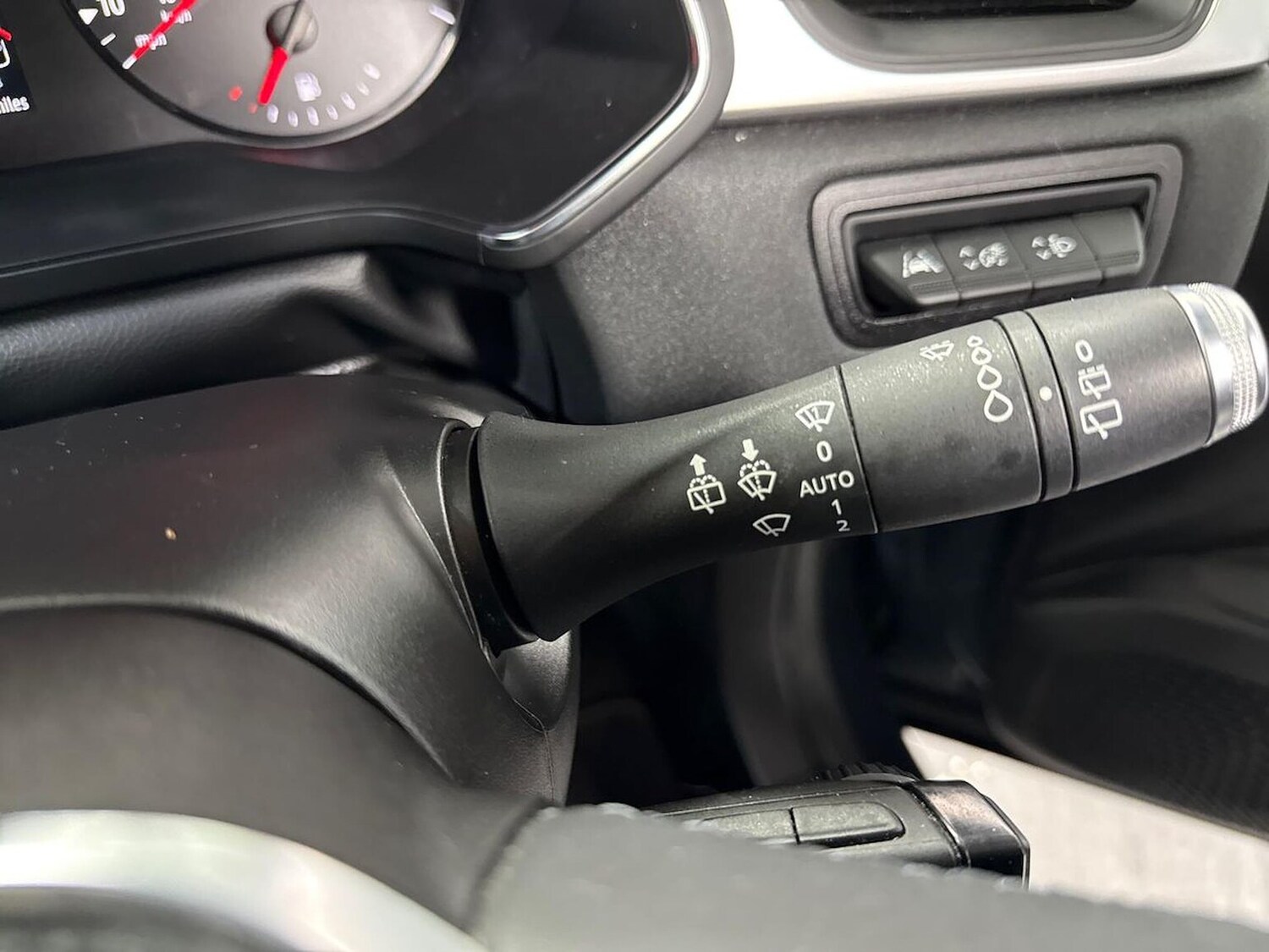 Used Renault Captur 2021 for sale - 78176519: Photo 26