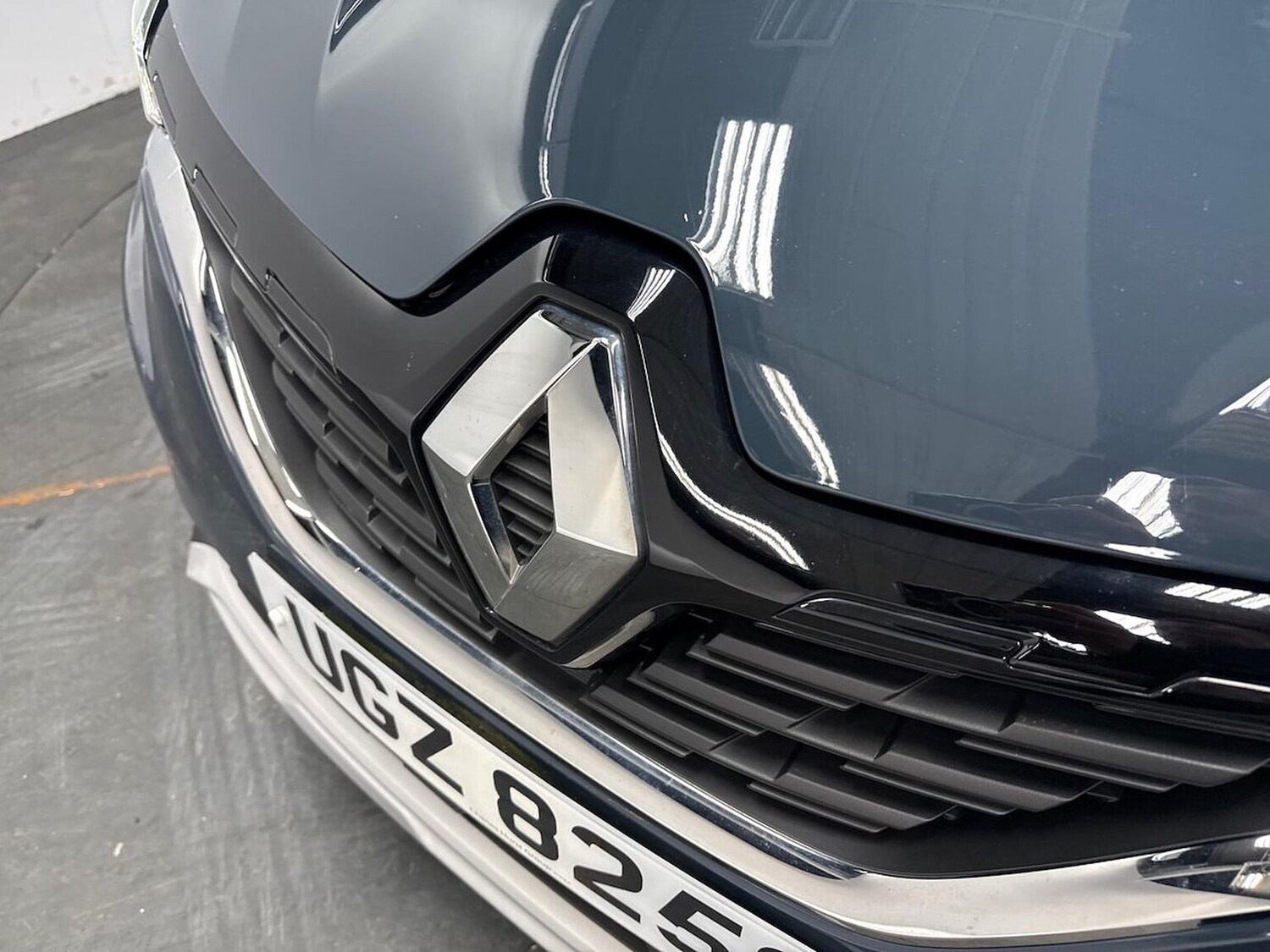 Used Renault Captur 2021 for sale - 78176519: Photo 28