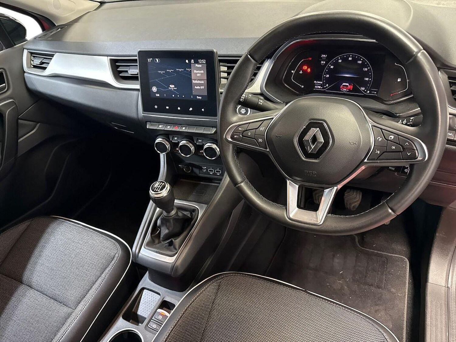 Used Renault Captur 2022 for sale - 76490673: Photo 15