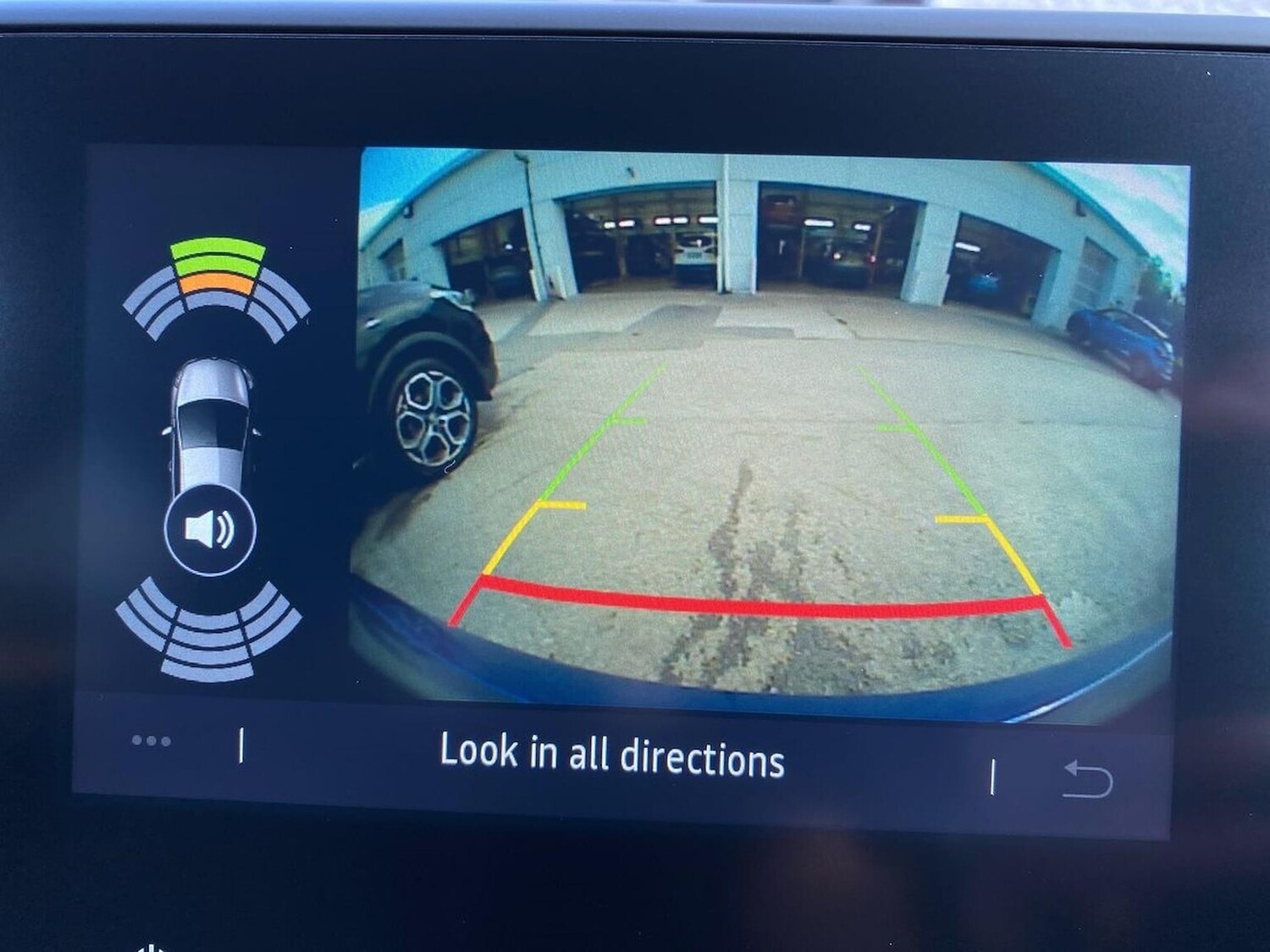 Used Renault Clio 2025 for sale - 77489725: Photo 21