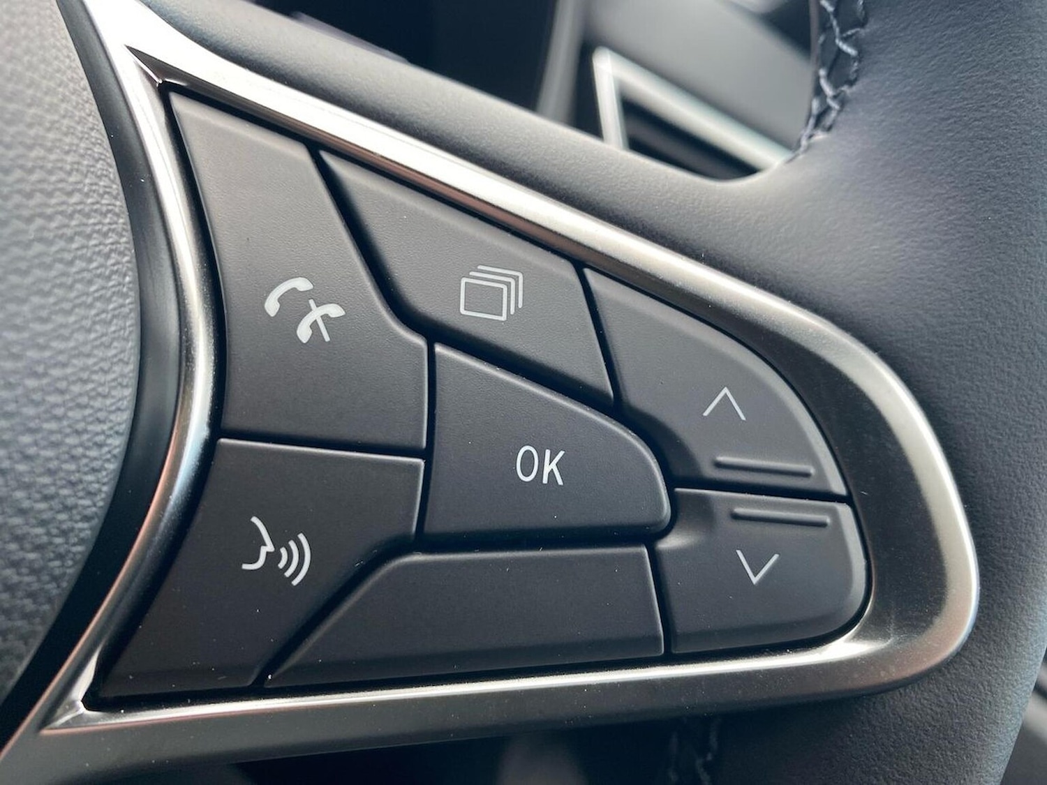 Used Renault Clio 2025 for sale - 76134260: Photo 25