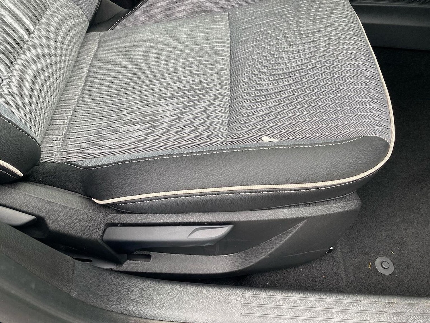 Used Renault Clio 2025 for sale - 76134260: Photo 29