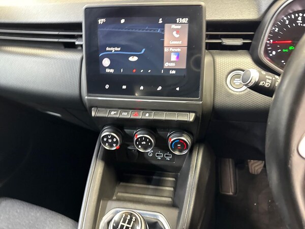 Used Renault Clio 2020 for sale - 76220463: Photo 13