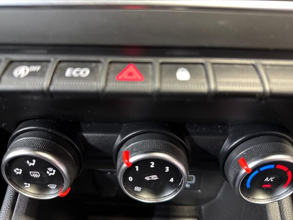 Used Renault Clio 2020 for sale - 76220463: Photo 22