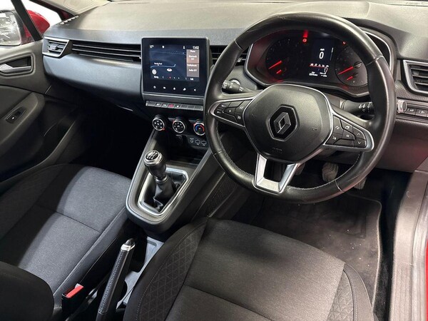 Used Renault Clio 2020 for sale - 76220463: Photo 8