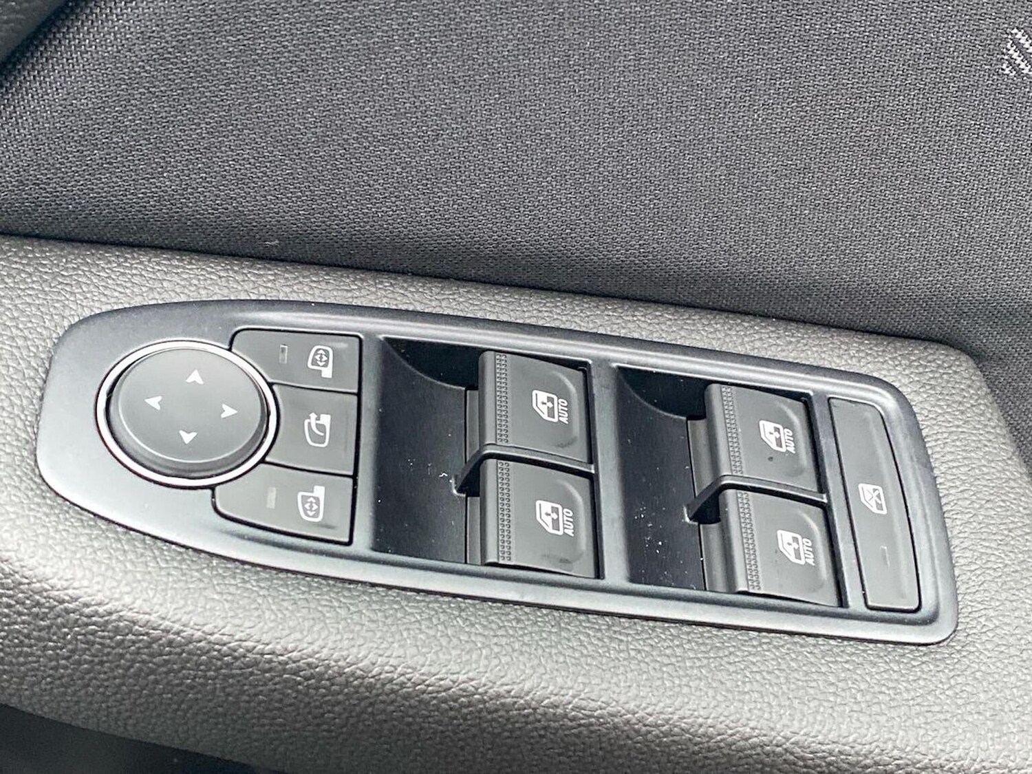 Used Renault Clio 2025 for sale - 77024266: Photo 21