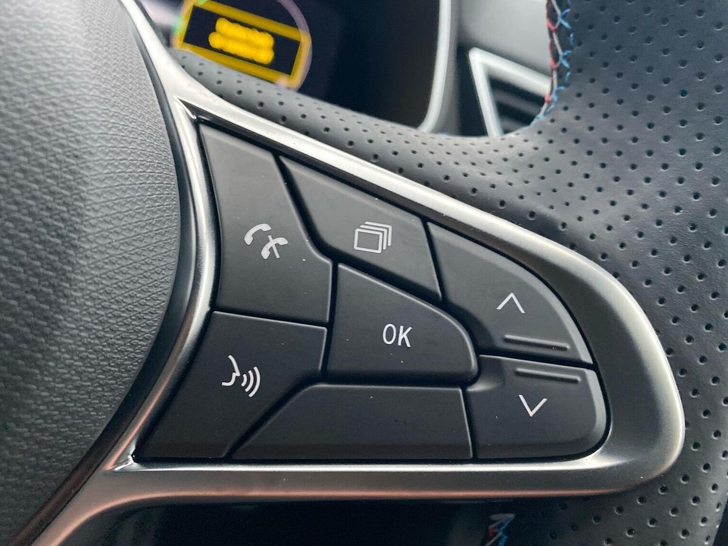 Used Renault Clio 2025 for sale - 77024266: Photo 26