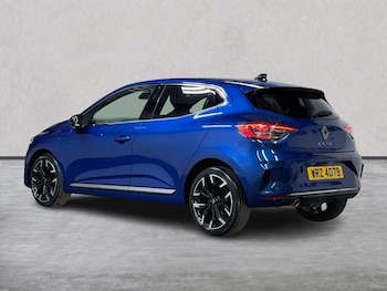 Used Renault Clio 2025 for sale - 76893255: Photo