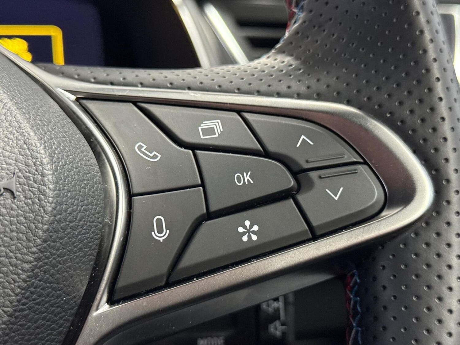 Used Renault Captur 2025 for sale - 76082448: Photo 24