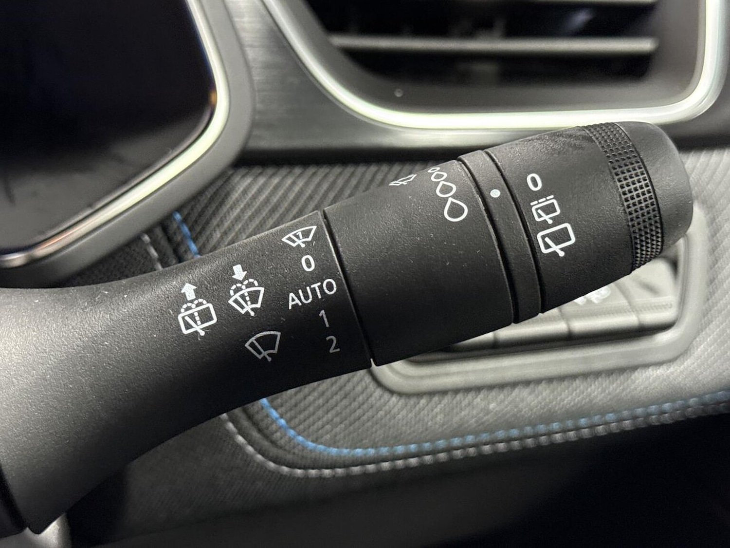 Used Renault Captur 2025 for sale - 76082448: Photo 26