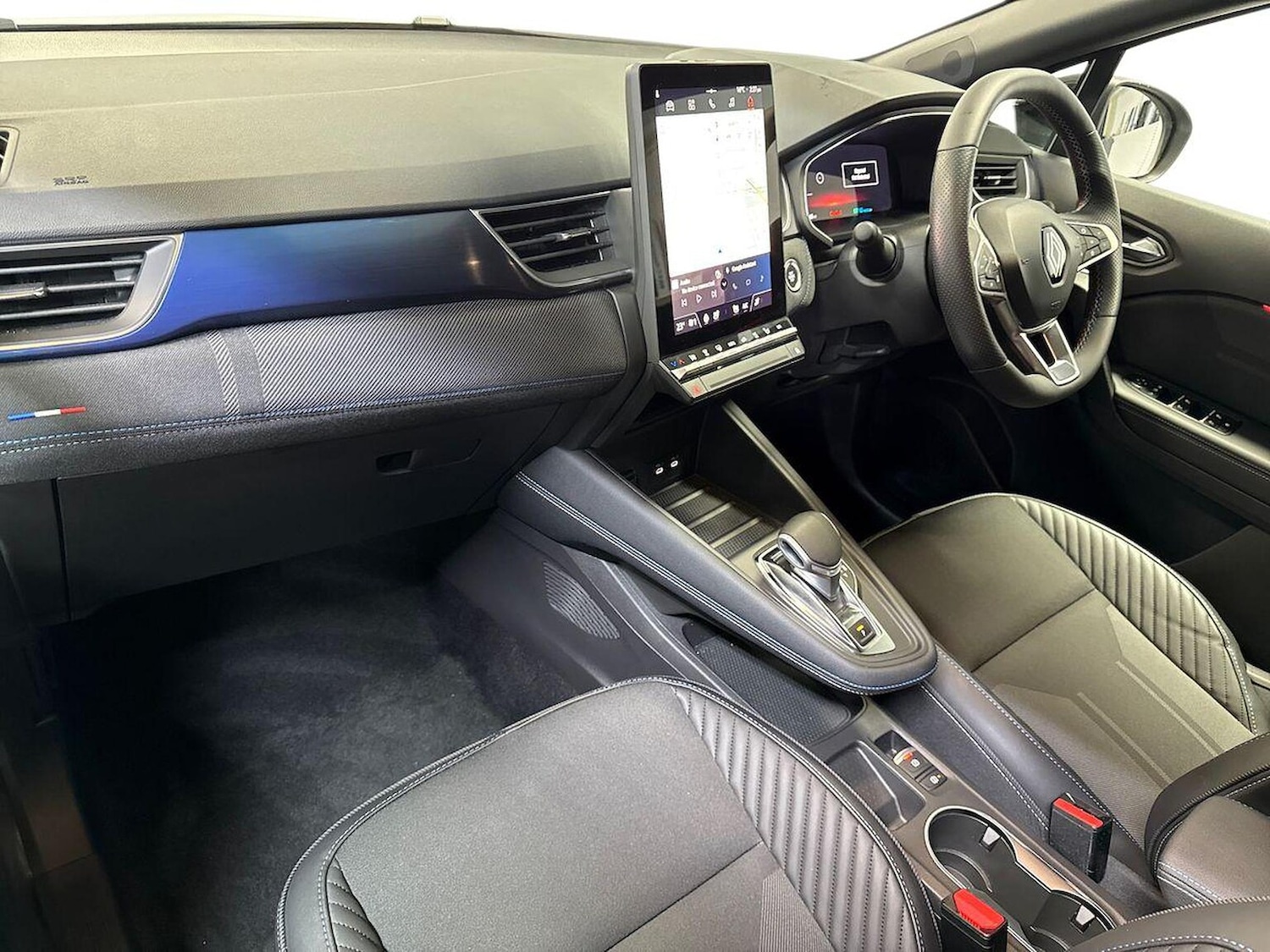 Used Renault Captur 2025 for sale - 76082448: Photo 7