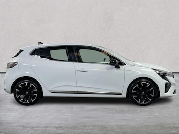 Used Renault Clio 2024 for sale - 78900158: Photo