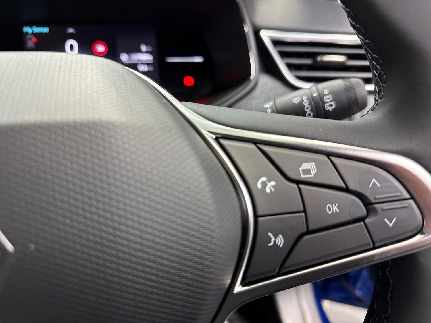 Used Renault Clio 2025 for sale - 77781558: Photo 24