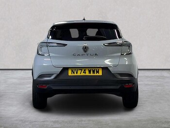 Used Renault Captur 2025 for sale - 76422364: Photo