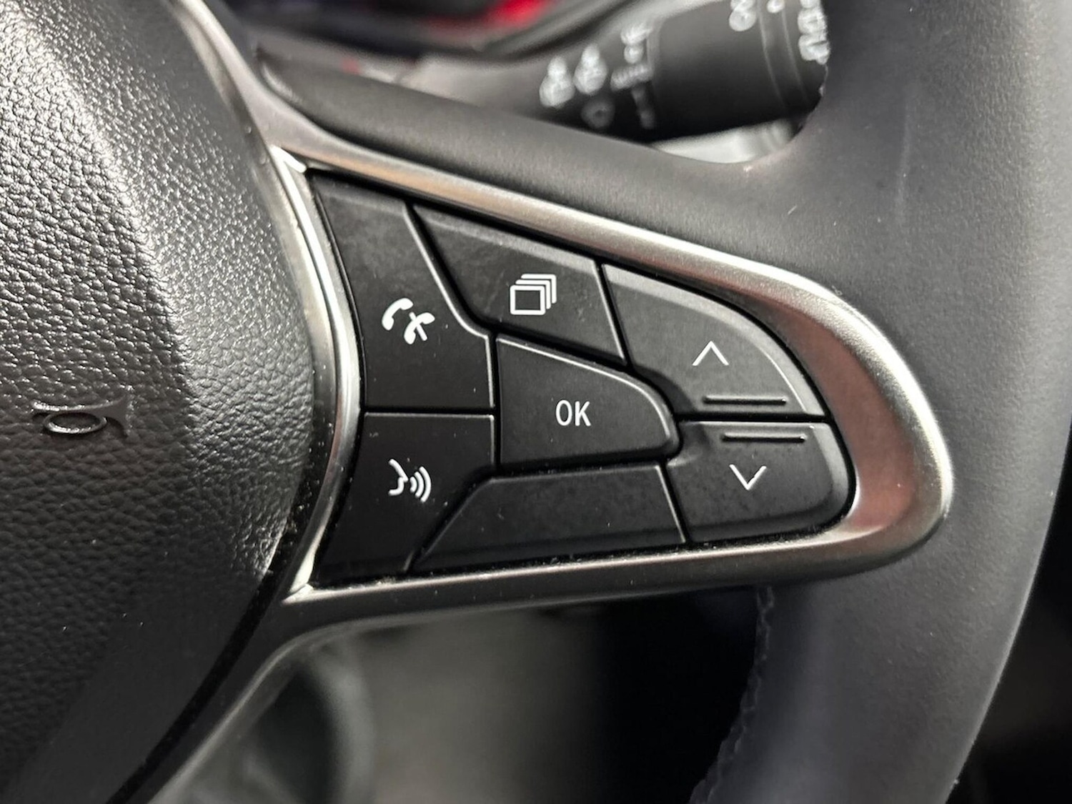 Used Renault Clio 2025 for sale - 76149521: Photo 25
