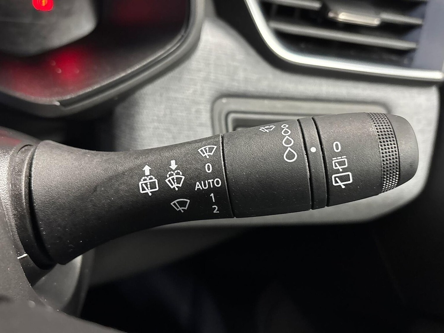 Used Renault Clio 2025 for sale - 76149521: Photo 27
