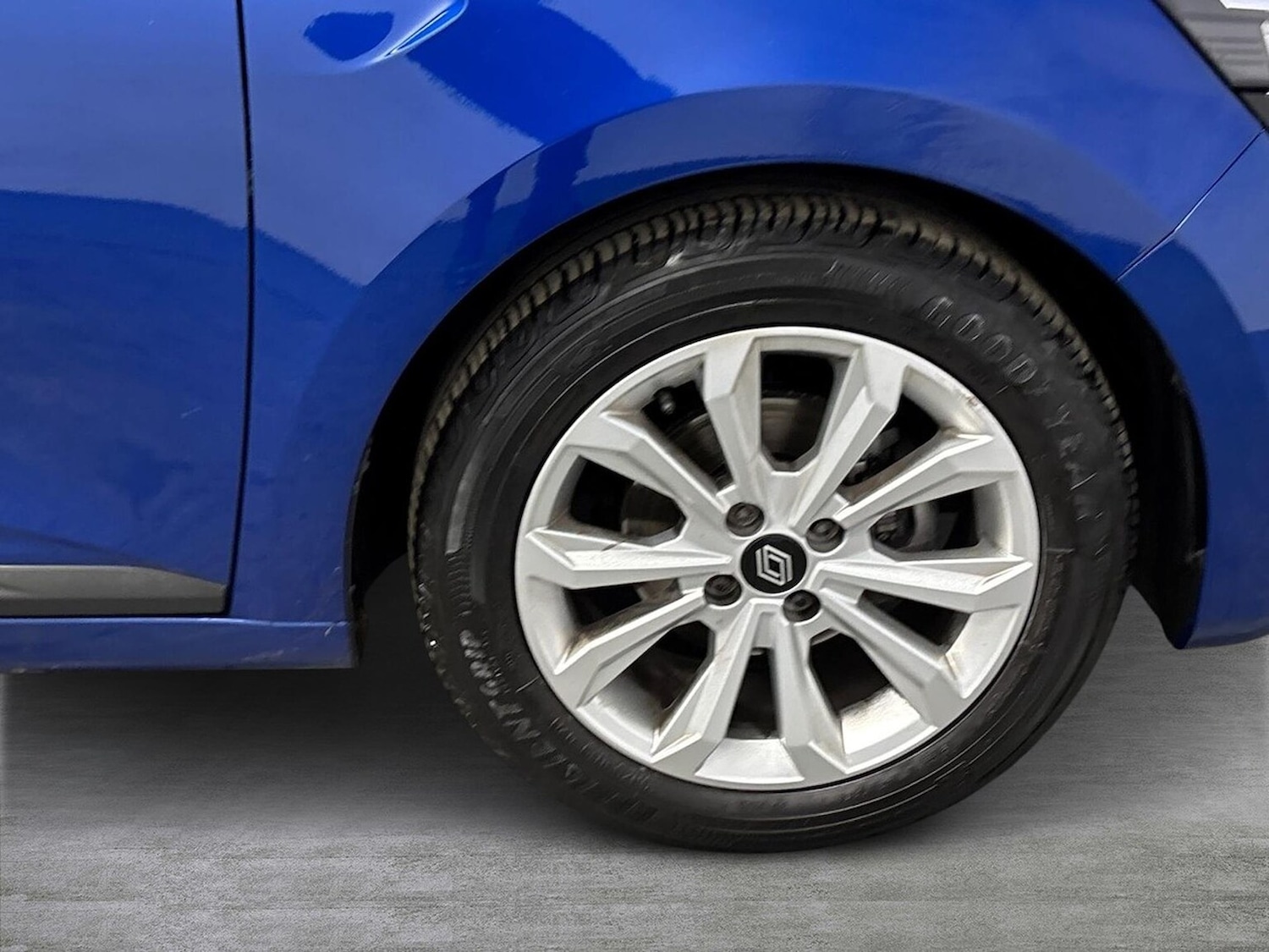 Used Renault Clio 2025 for sale - 76149521: Photo 6