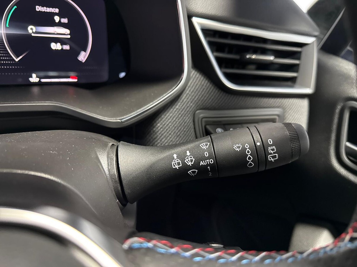 Used Renault Clio 2025 for sale - 77489756: Photo 26