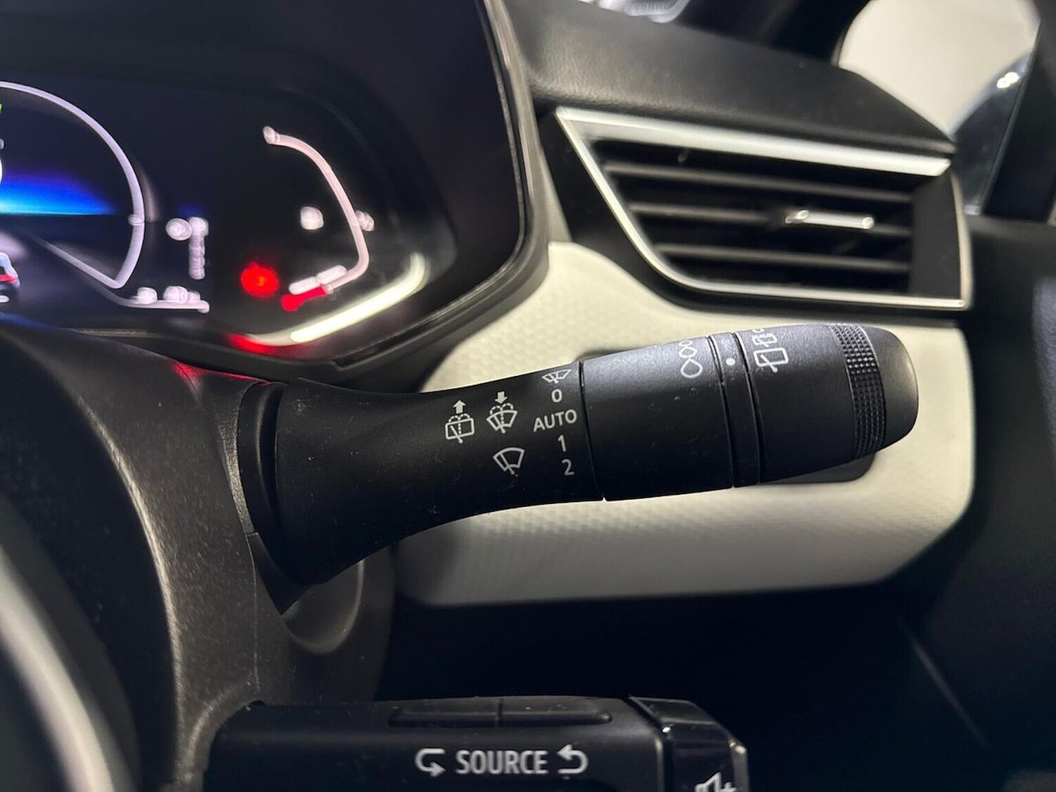 Used Renault Clio 2022 for sale - 77489760: Photo 27