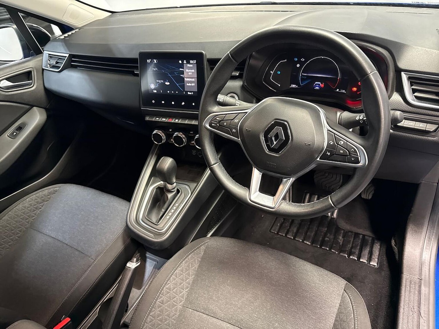 Used Renault Clio 2022 for sale - 77056835: Photo 15