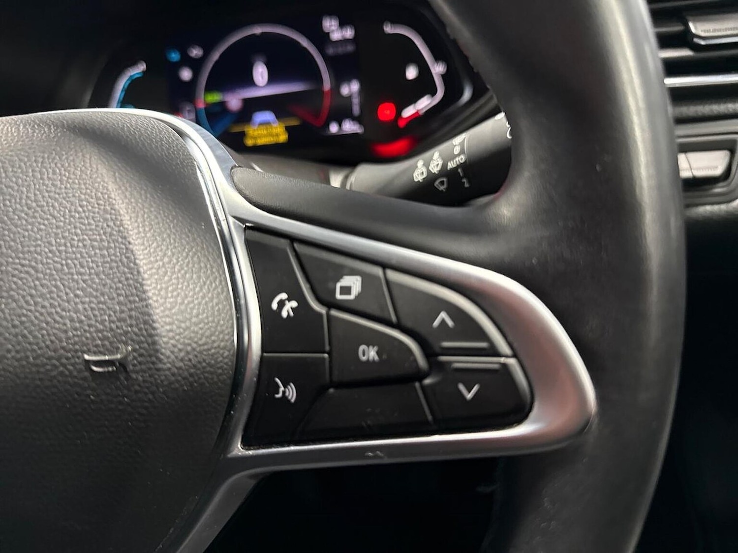 Used Renault Clio 2022 for sale - 77056835: Photo 25