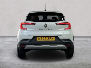Used Renault Captur 2023 for sale - 79081564: Photo