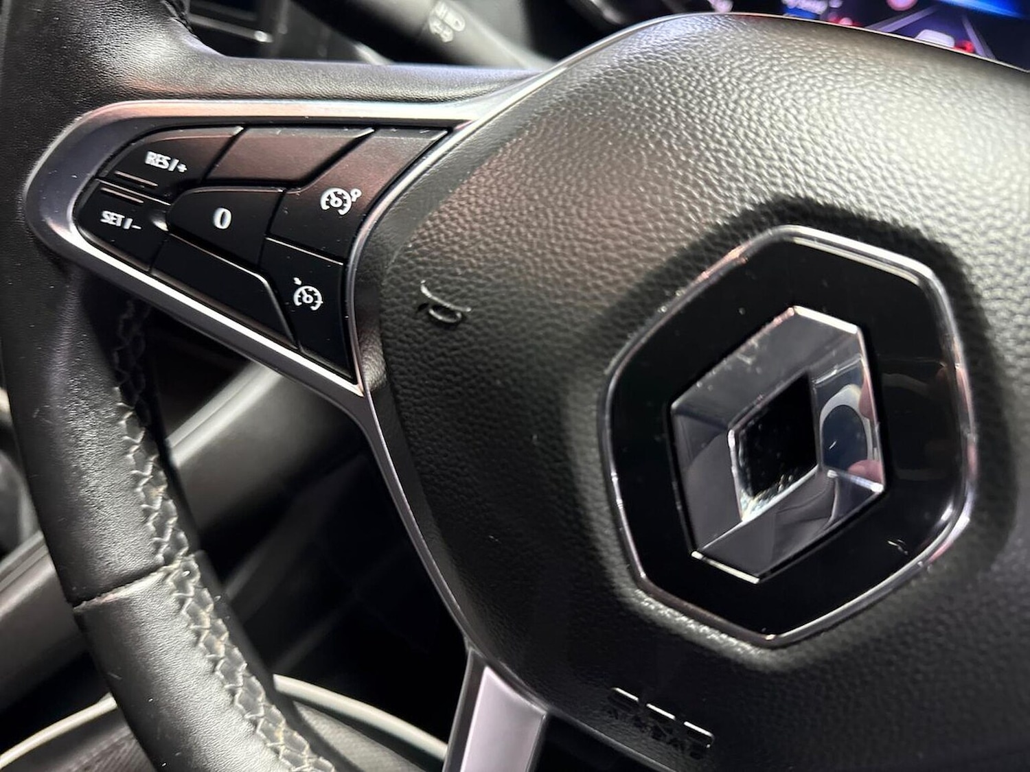 Used Renault Captur 2022 for sale - 78112208: Photo 27